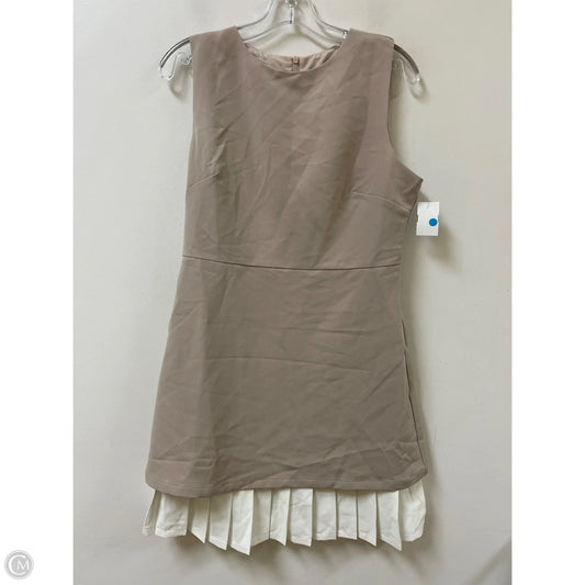 Dress Casual Short By Clothes Mentor In Cream, Size: L