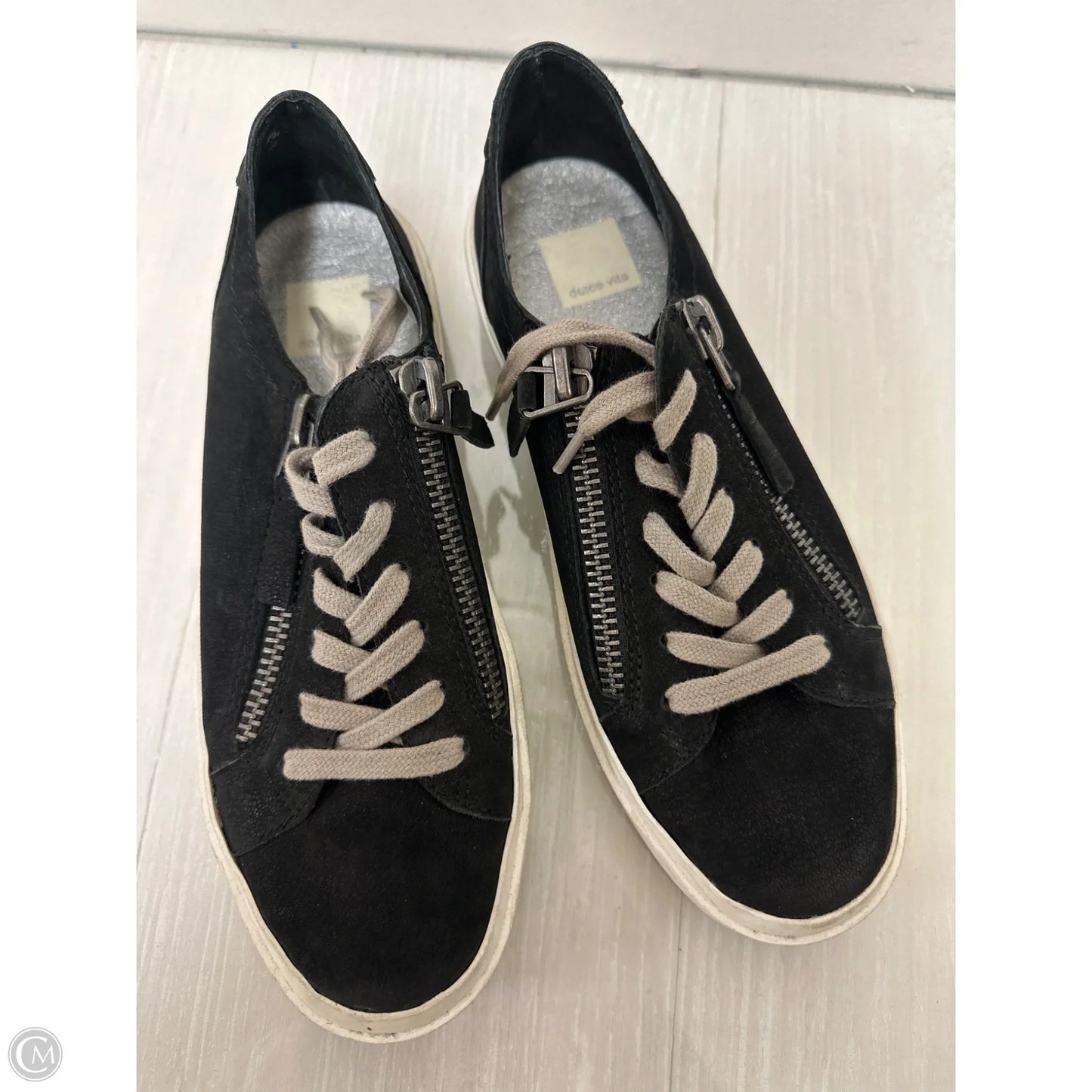 Shoes Sneakers By Dolce Vita In Black, Size: 7