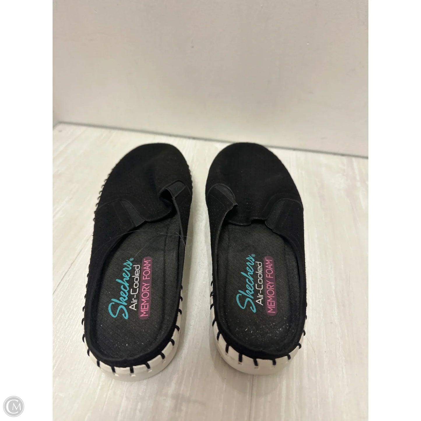 Shoes Flats By Skechers In Black, Size: 9