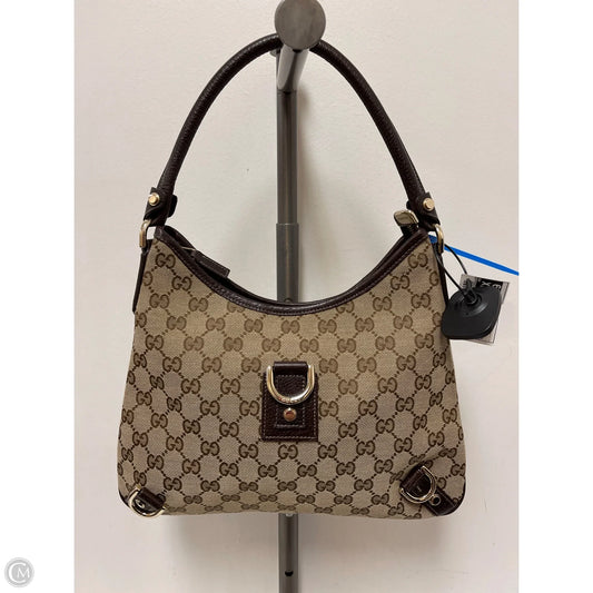 Handbag Luxury Designer By Gucci, Size: Medium