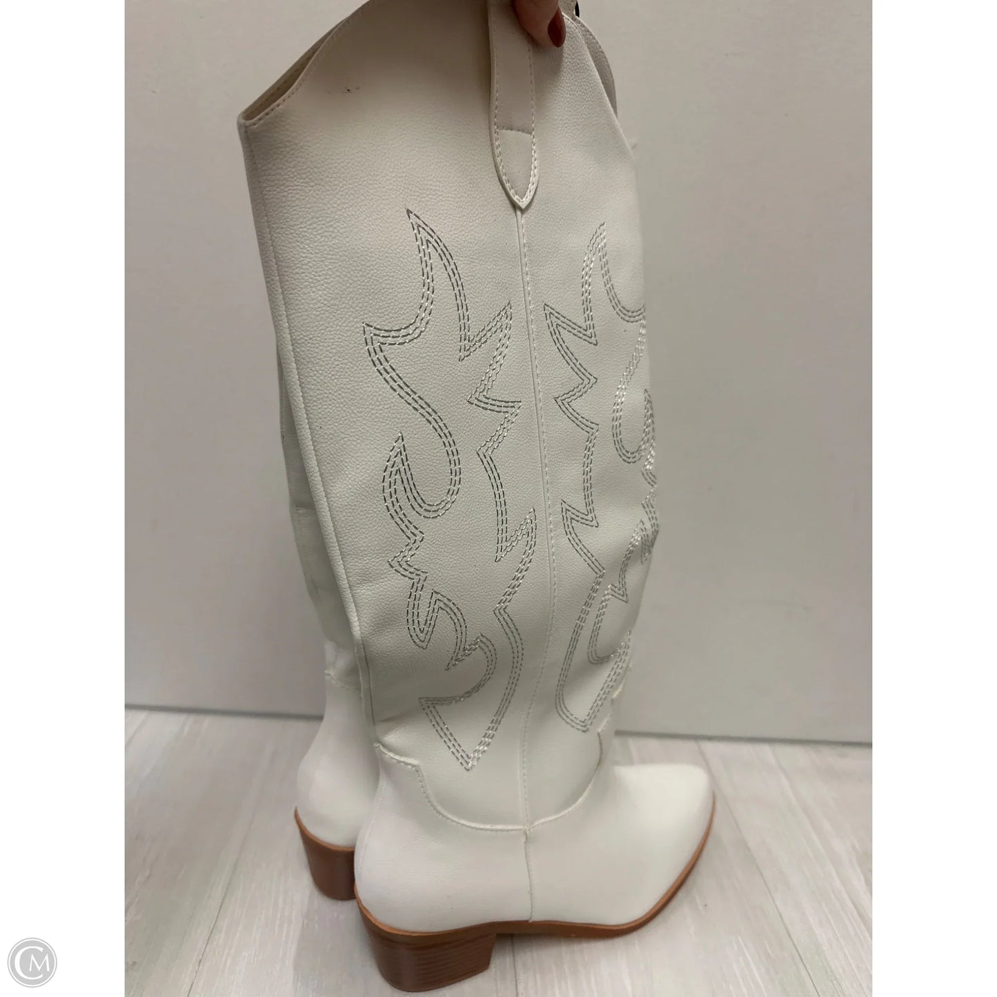 Boots Western By Clothes Mentor In White, Size: 9