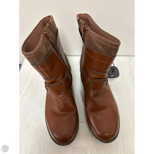 Boots Ankle Flats By Clarks In Tan, Size: 9