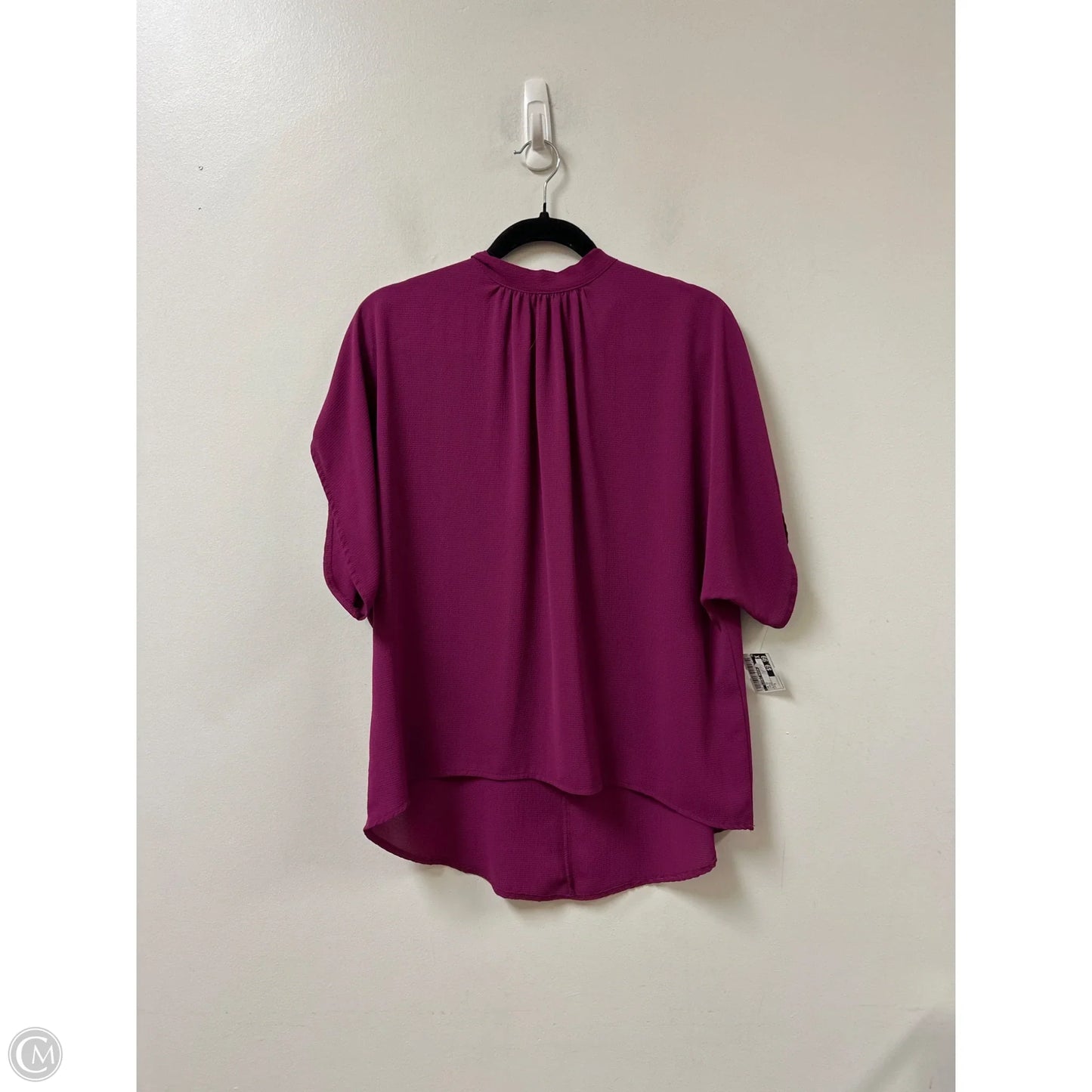 Top Short Sleeve By Clothes Mentor In Purple, Size: S