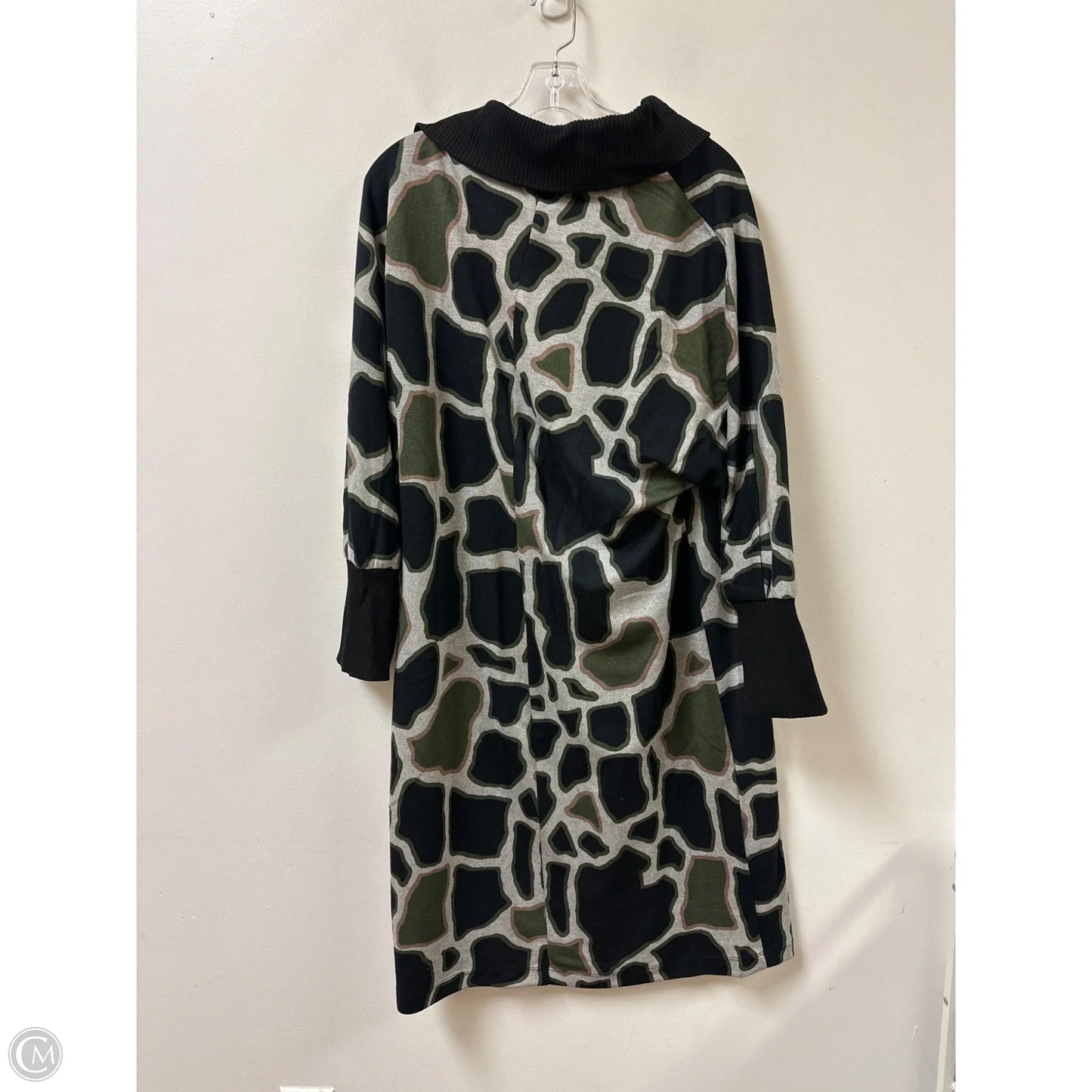 Dress Casual Midi By Clothes Mentor In Black & Green, Size: 1x