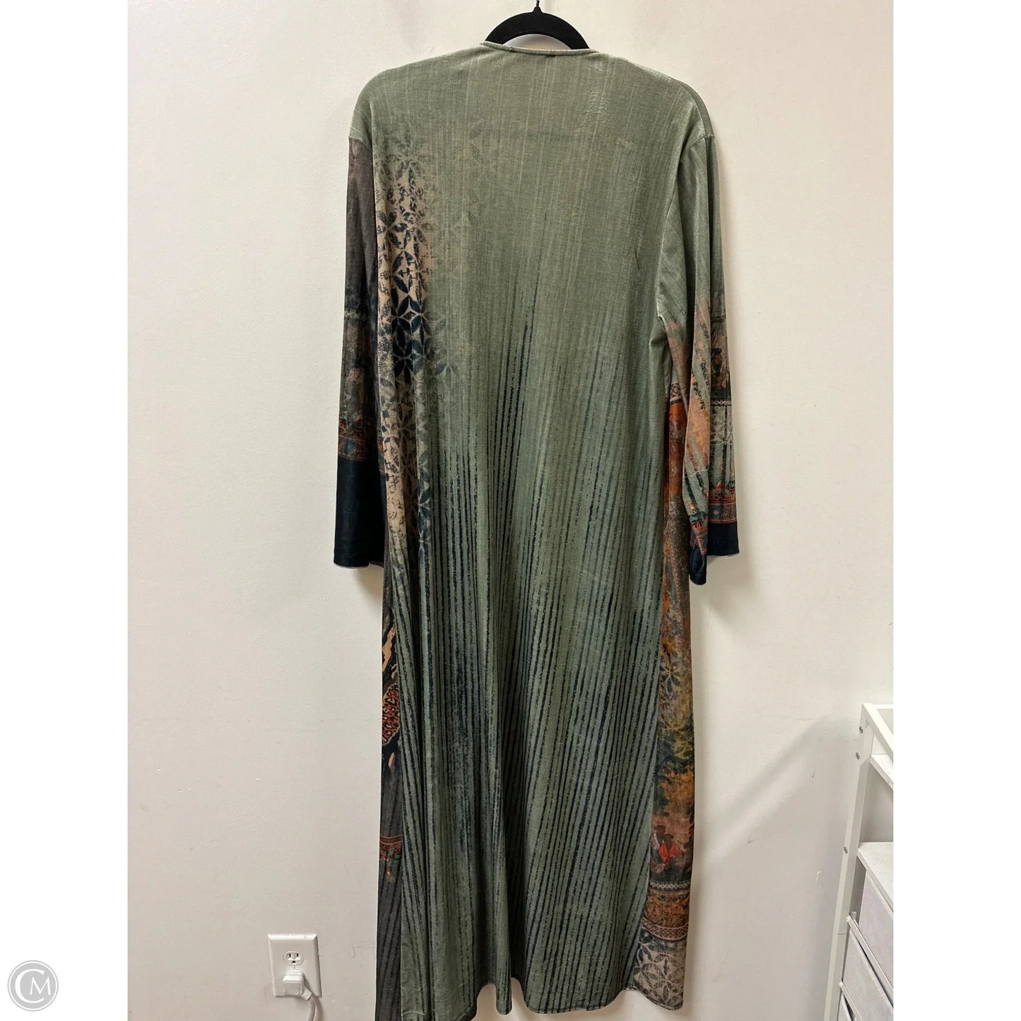 Sweater Cardigan By Clothes Mentor In Green, Size: L