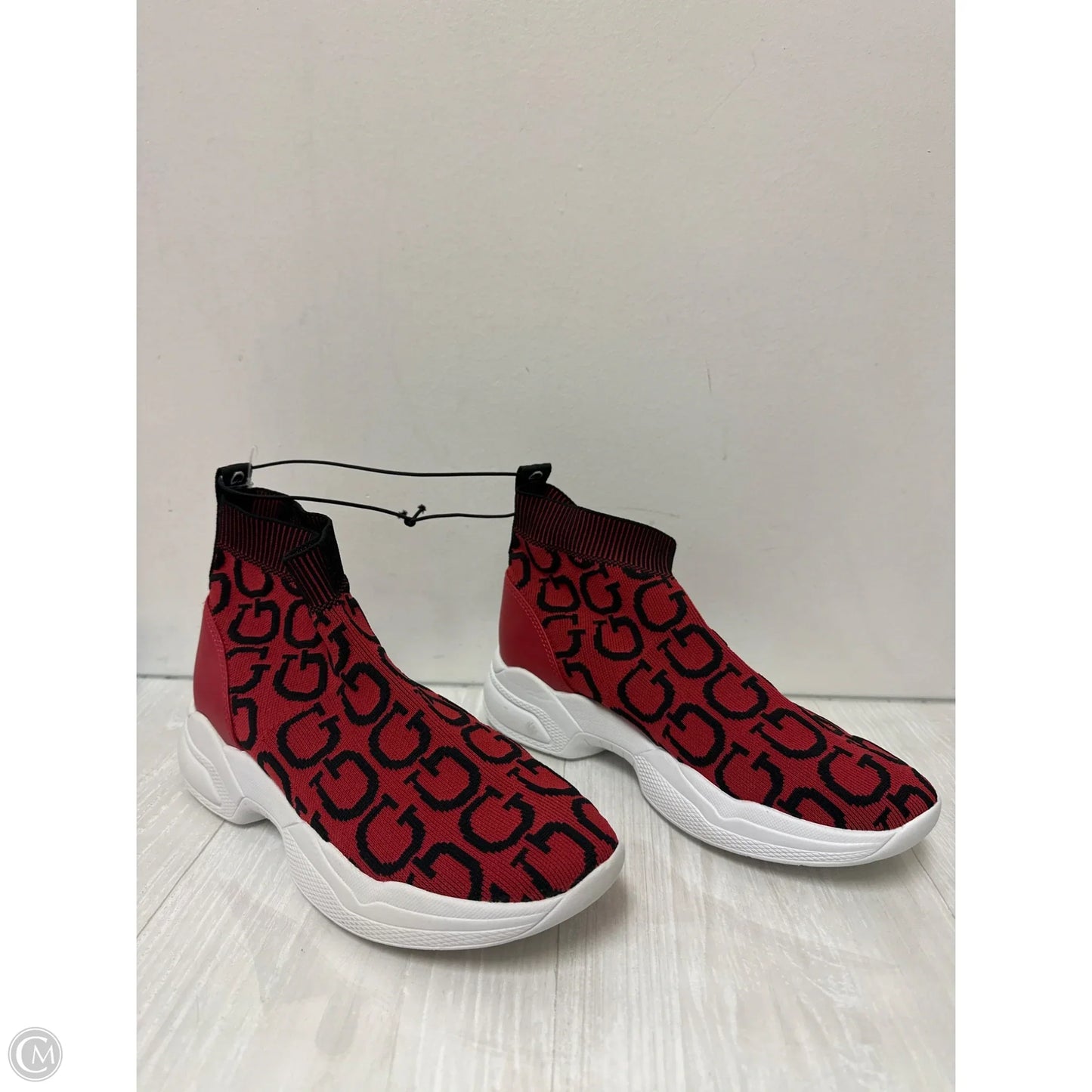 Shoes Sneakers By Guess In Black & Red, Size: 9