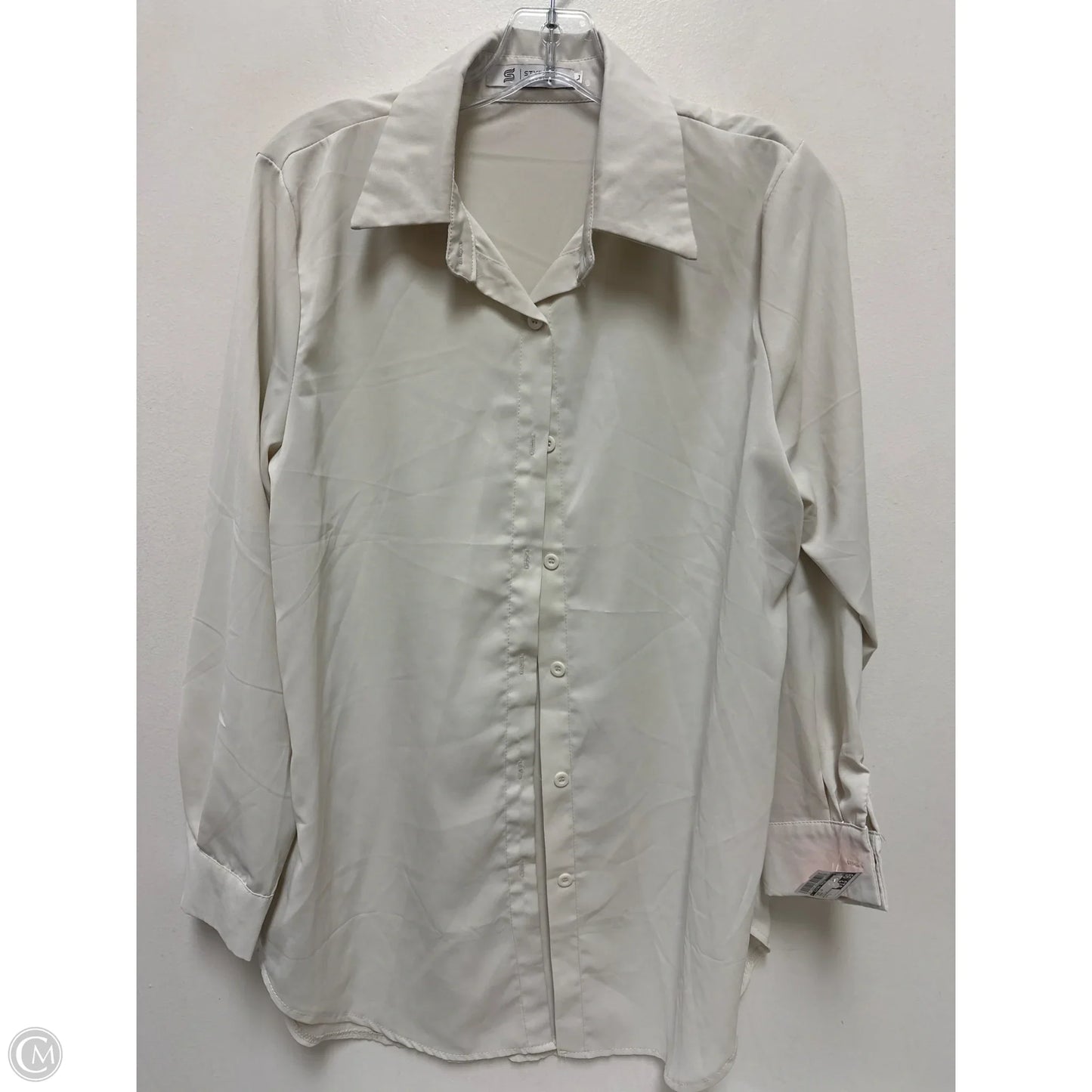 Tunic Long Sleeve By Clothes Mentor In Cream, Size: L