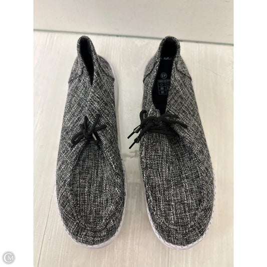 Shoes Flats By Clothes Mentor In Grey, Size: 12.5