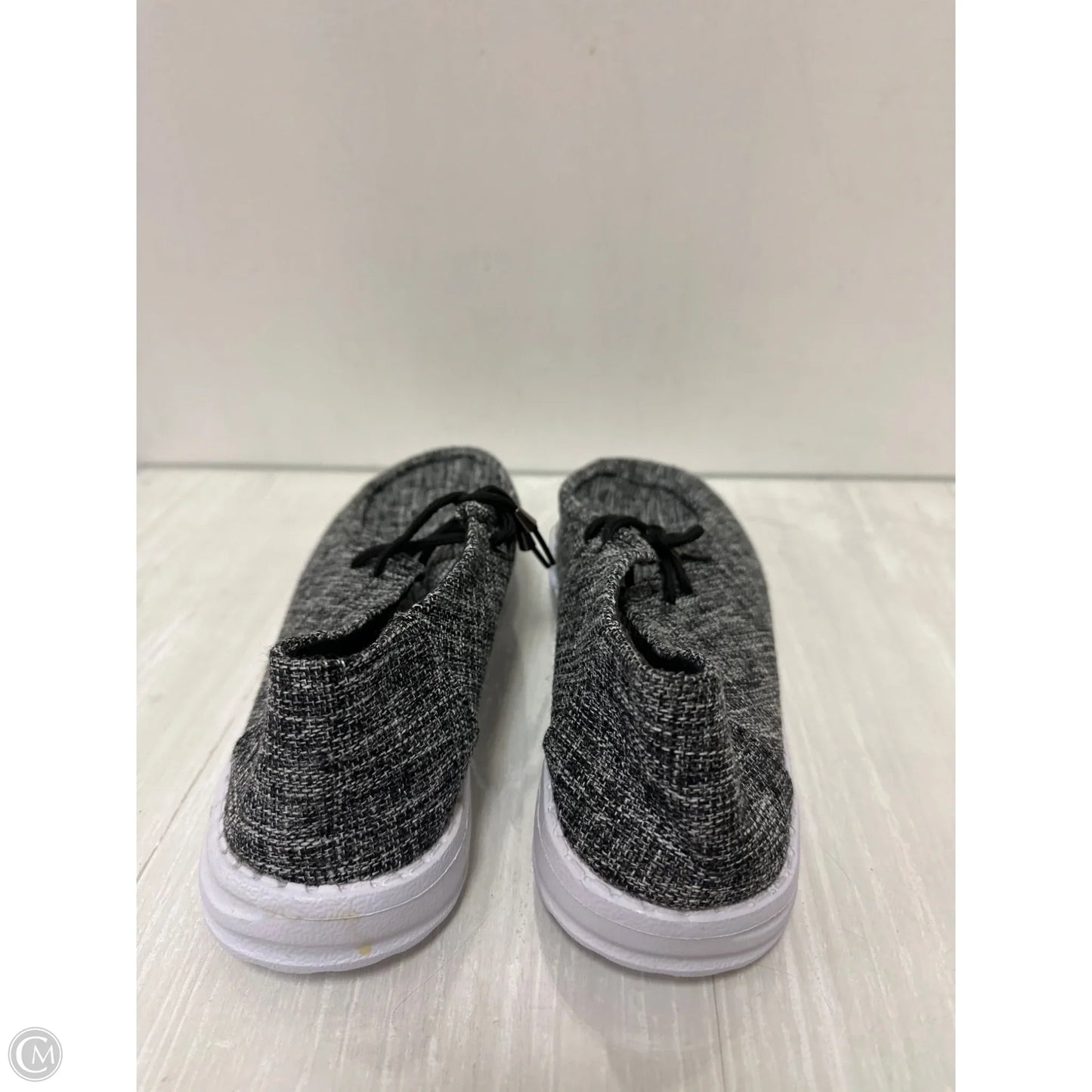 Shoes Flats By Clothes Mentor In Grey, Size: 12.5