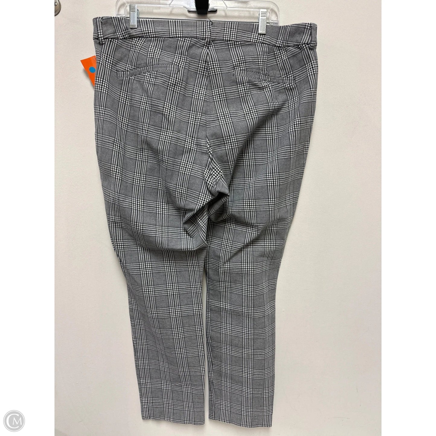 Pants Other By Old Navy In Grey, Size: 16