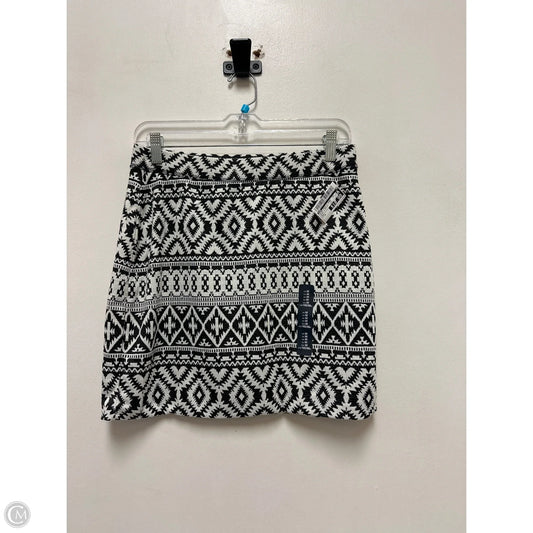 Skirt Mini & Short By Gap In Black & White, Size: 8