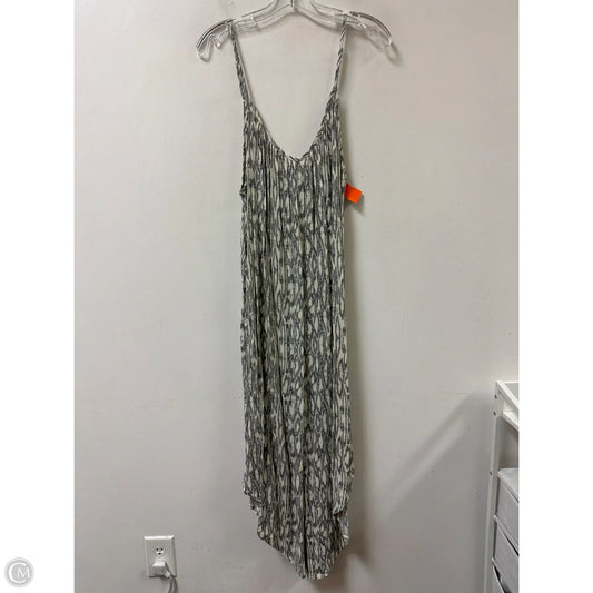 Jumpsuit By Clothes Mentor In Grey & White, Size: M