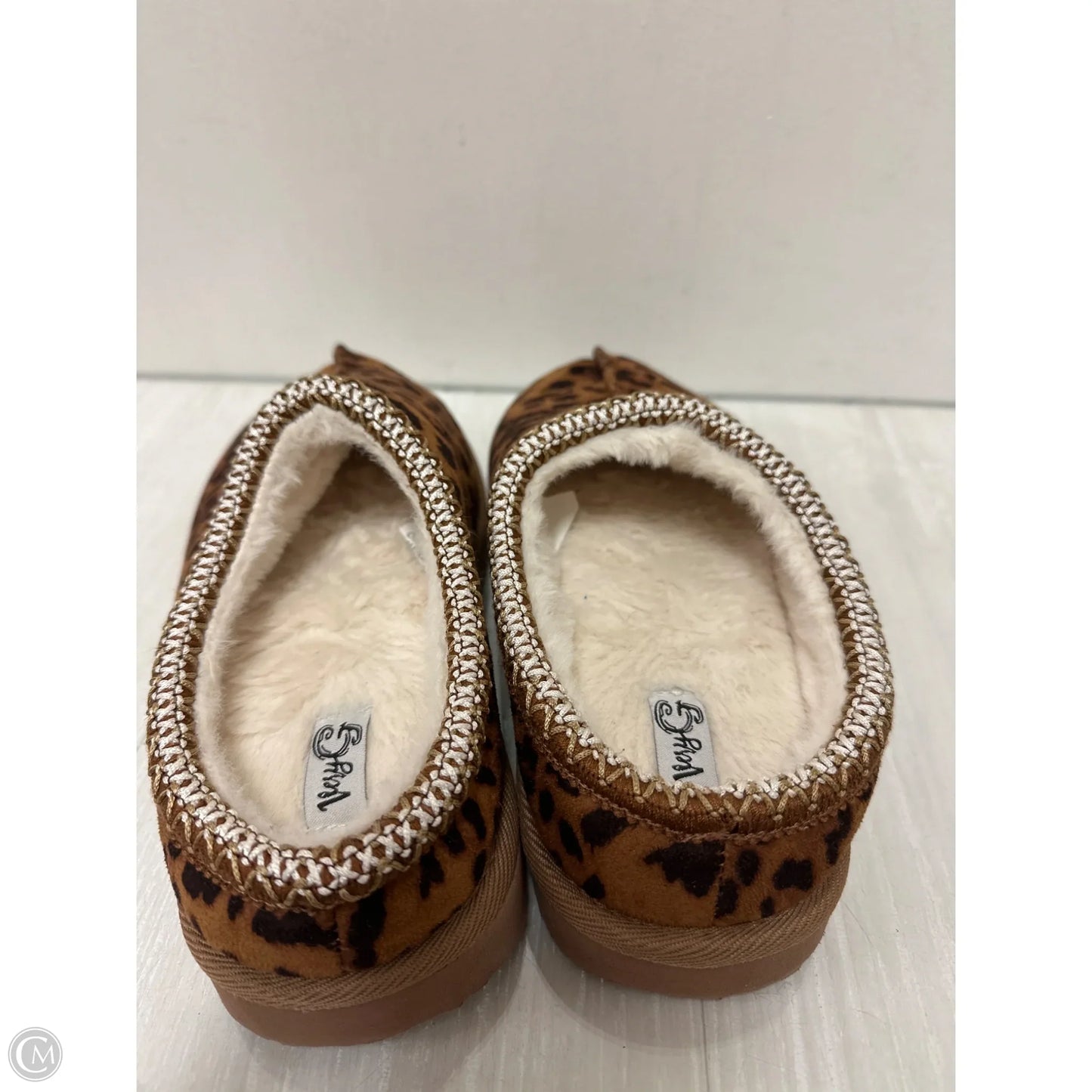 Shoes Flats By Very G In Animal Print, Size: 8