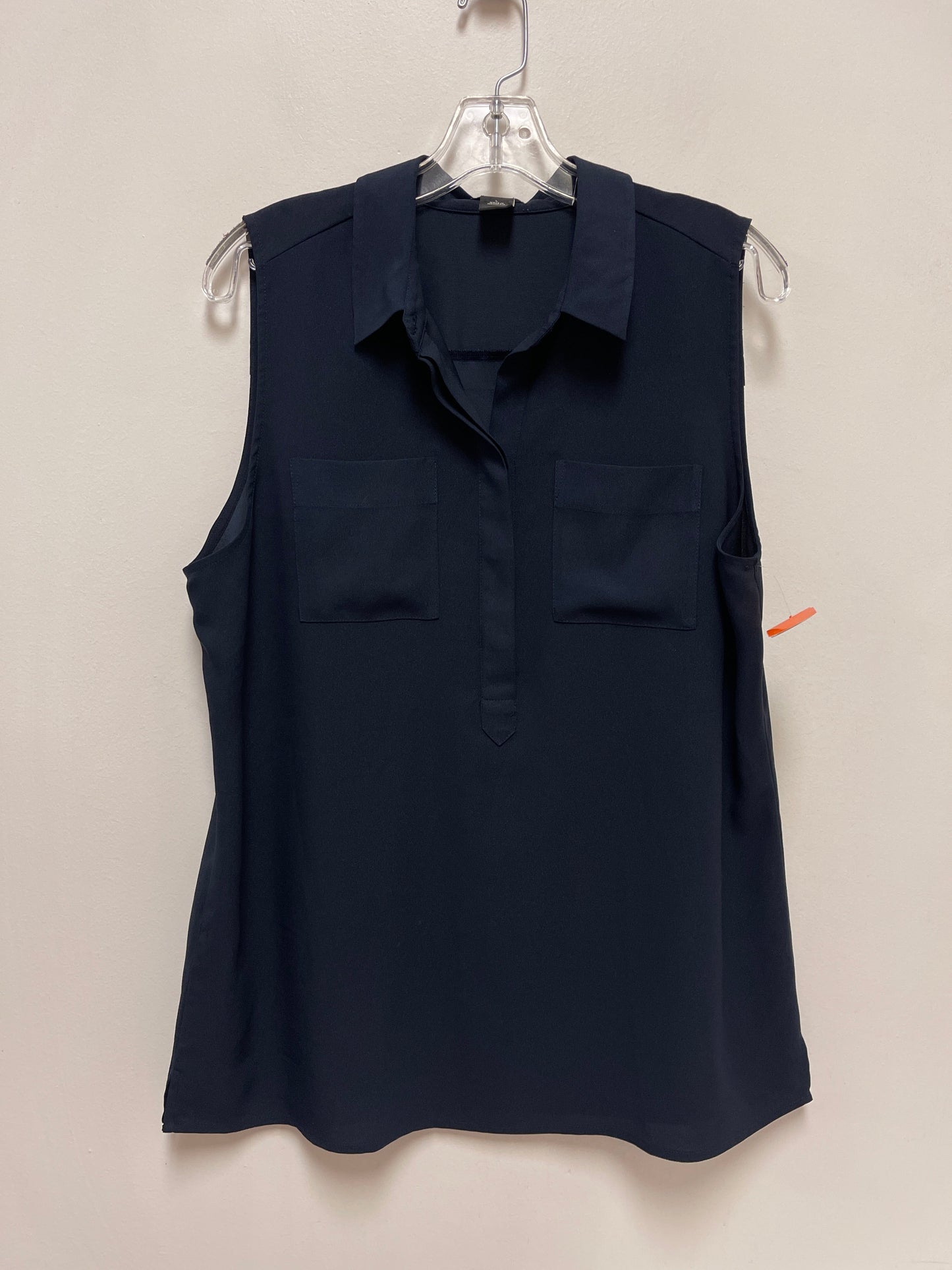 Top Sleeveless By Ann Taylor In Navy, Size: L