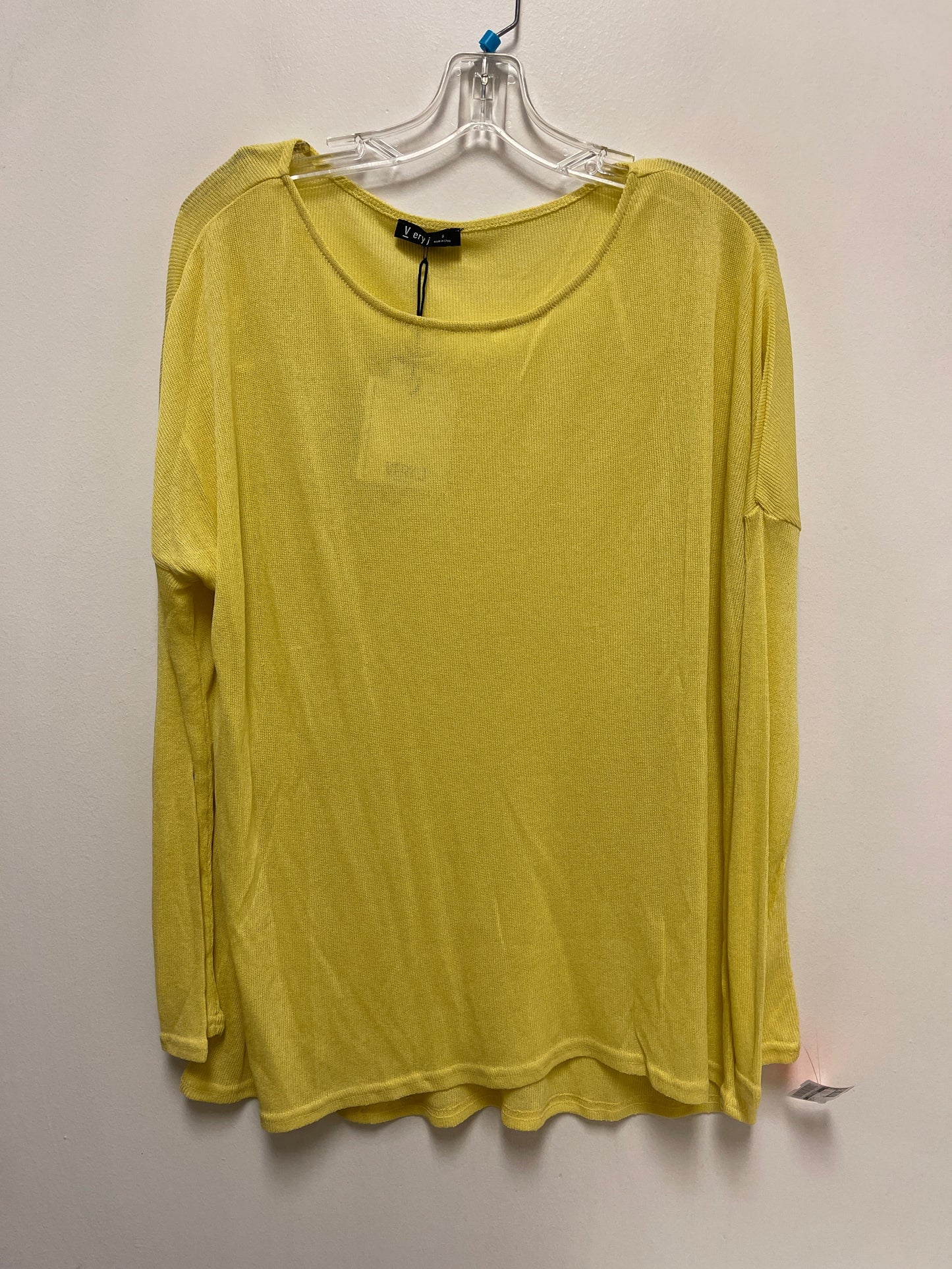 Top Long Sleeve By Clothes Mentor In Yellow, Size: S