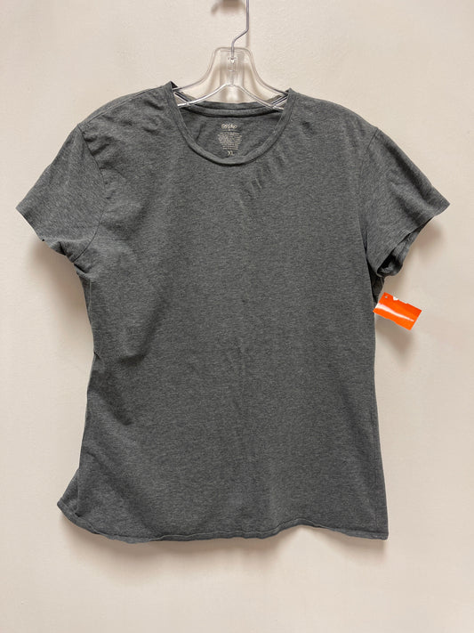 Top Short Sleeve By Mossimo In Grey, Size: Xl