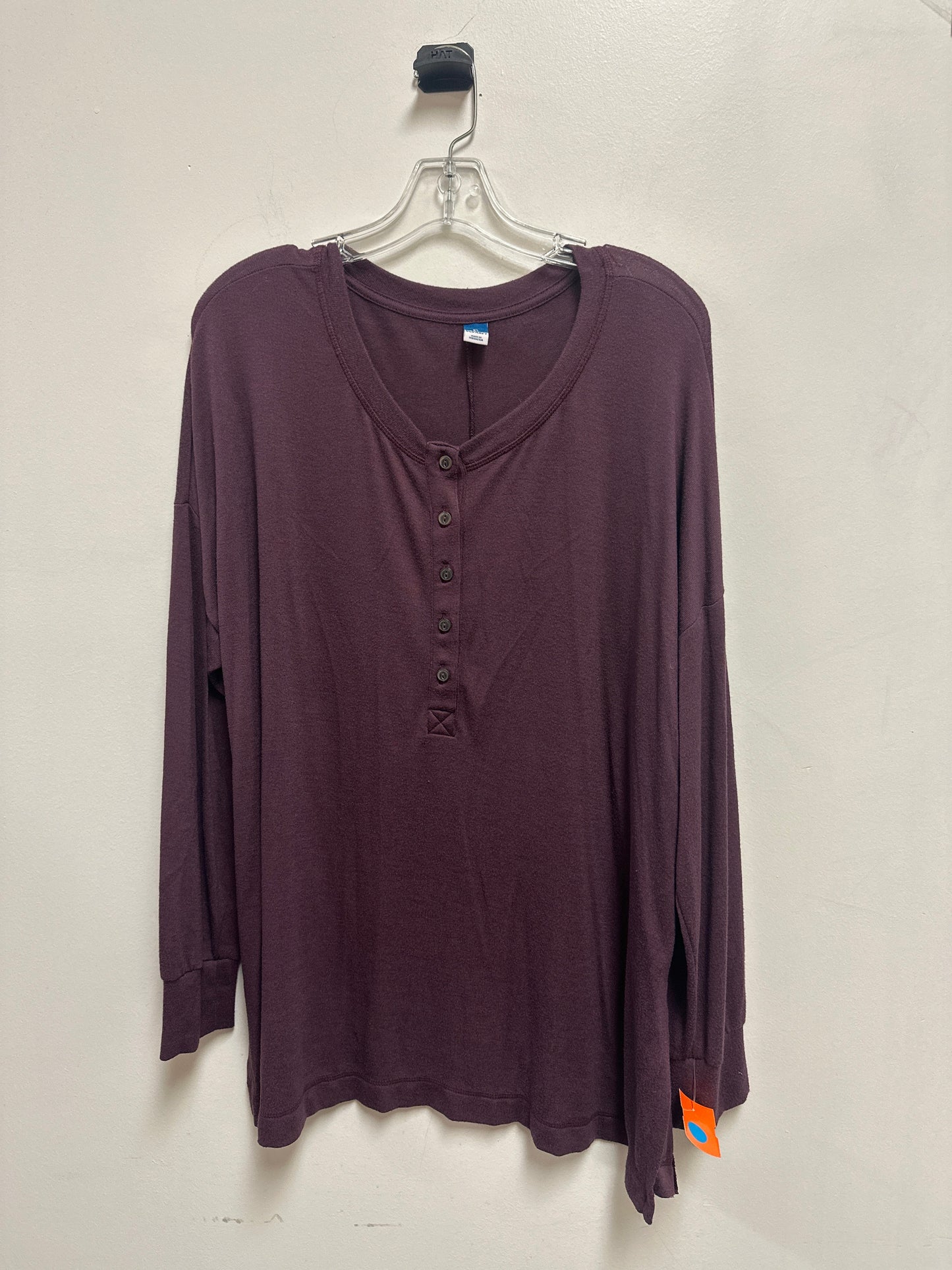 Top Long Sleeve By Old Navy In Purple, Size: Xl