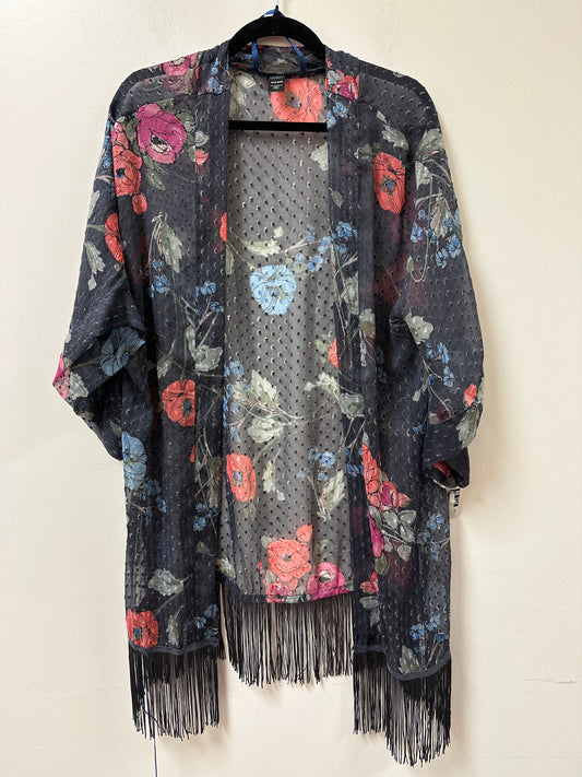 Kimono By Clothes Mentor In Floral Print, Size: Osfm