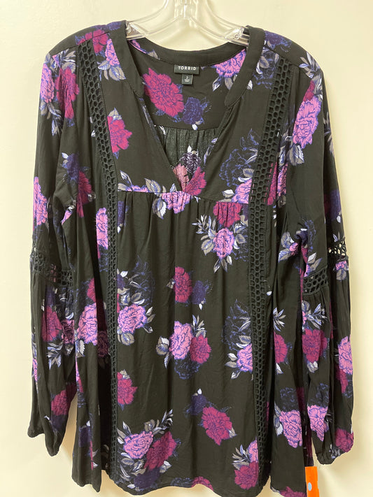 Top Long Sleeve By Torrid In Black & Purple, Size: 2x