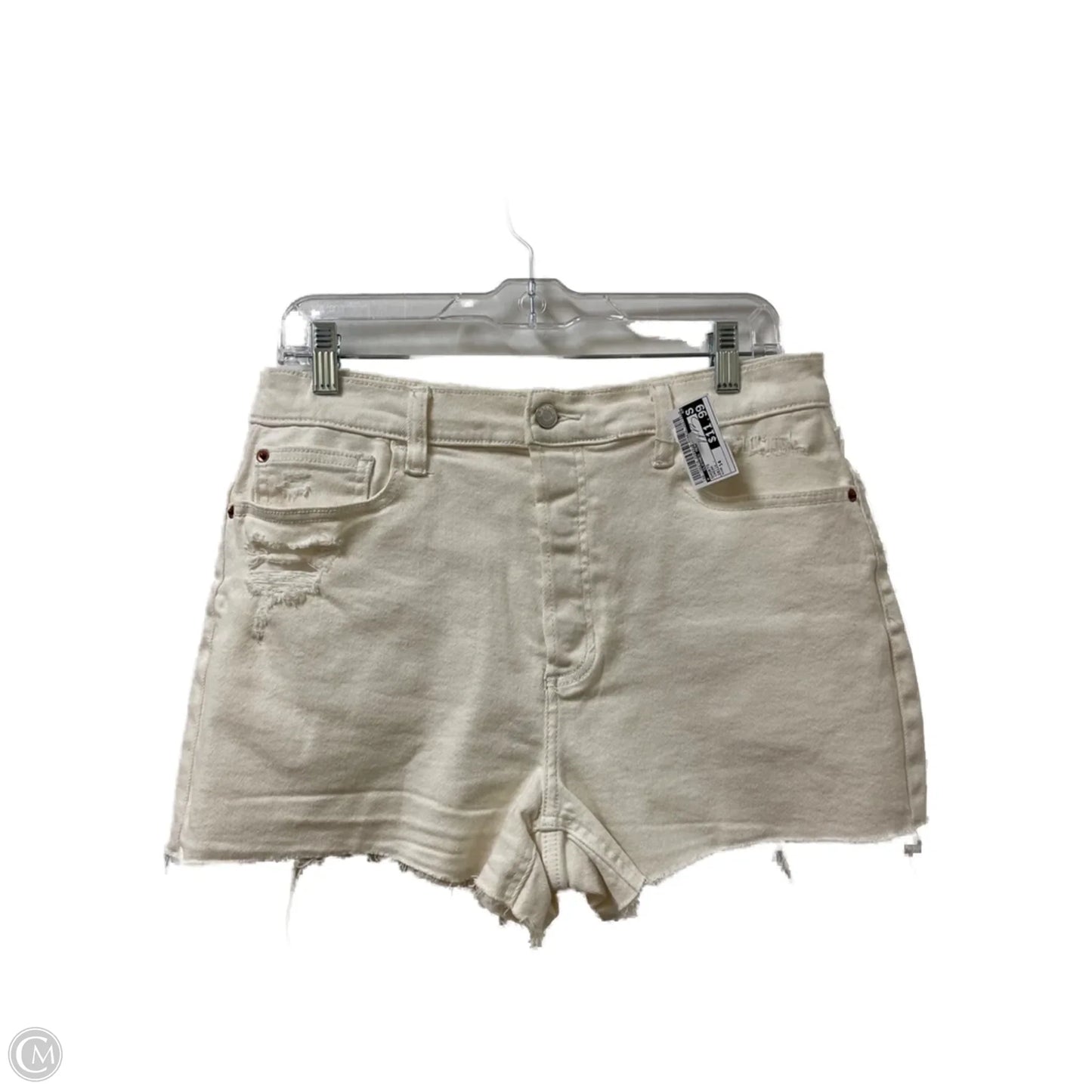 Shorts By Clothes Mentor In Cream, Size: 14
