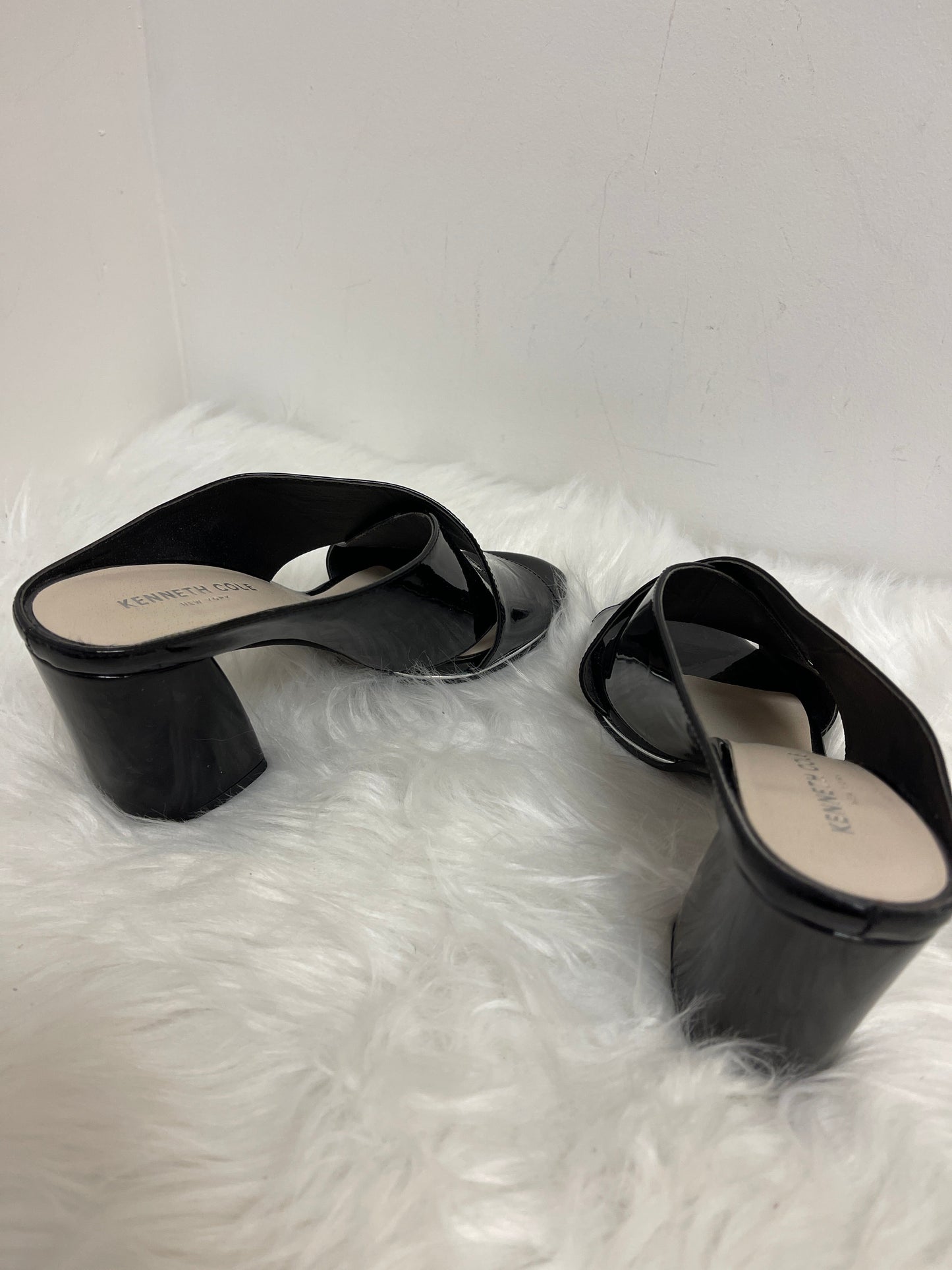 Black Shoes Heels Block Kenneth Cole, Size 8