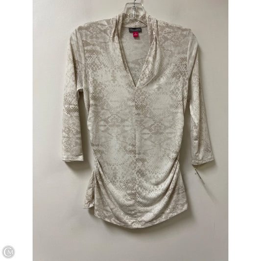 Top Long Sleeve By Vince Camuto In Cream, Size: S
