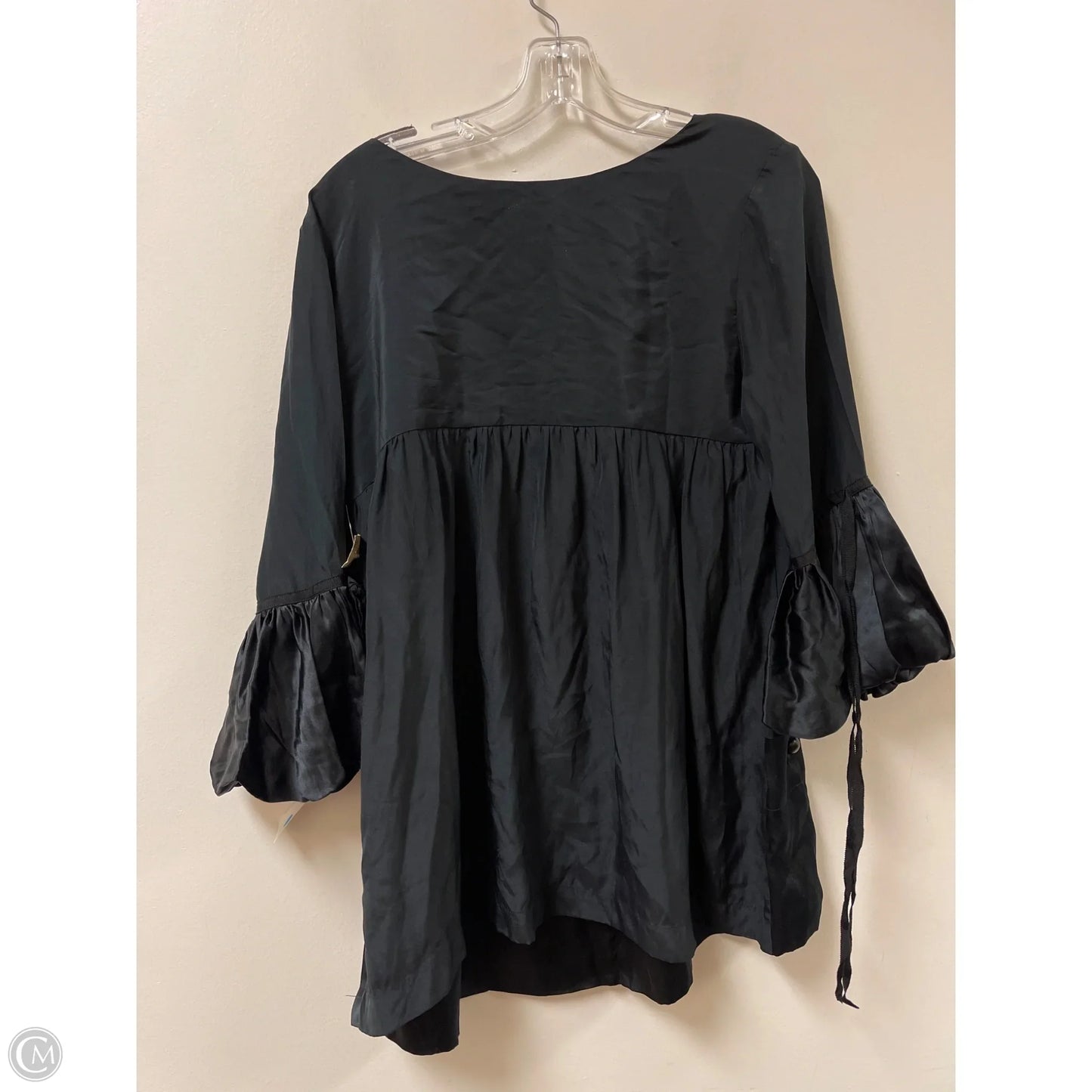 Top Long Sleeve By Clothes Mentor In Black, Size: M