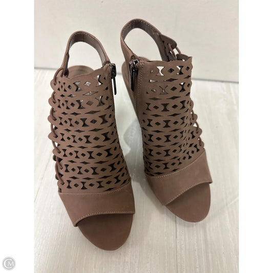 Shoes Heels Block By Vince Camuto In Taupe, Size: 5.5