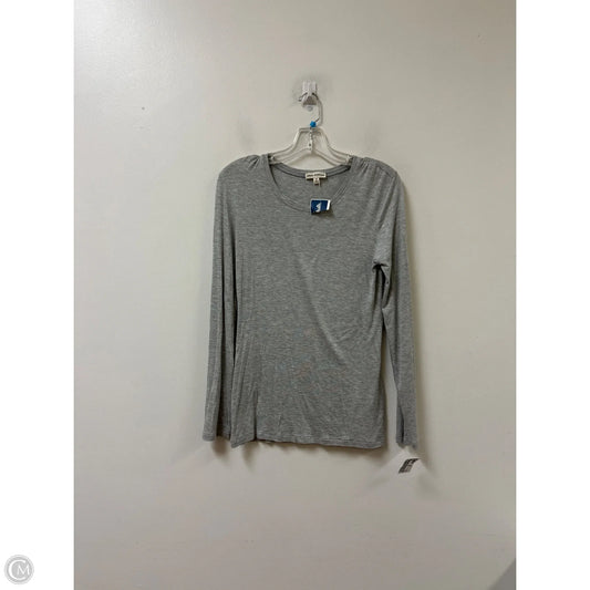 Top Long Sleeve By Zenana Outfitters In Grey, Size: M