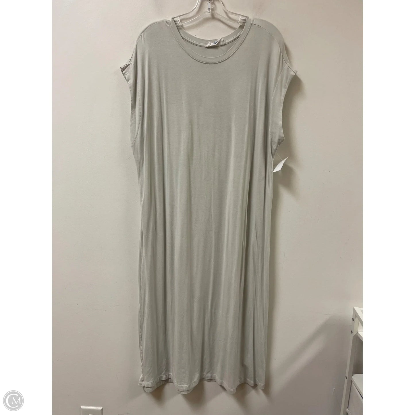 Dress Casual Midi By Double Zero In Grey, Size: M