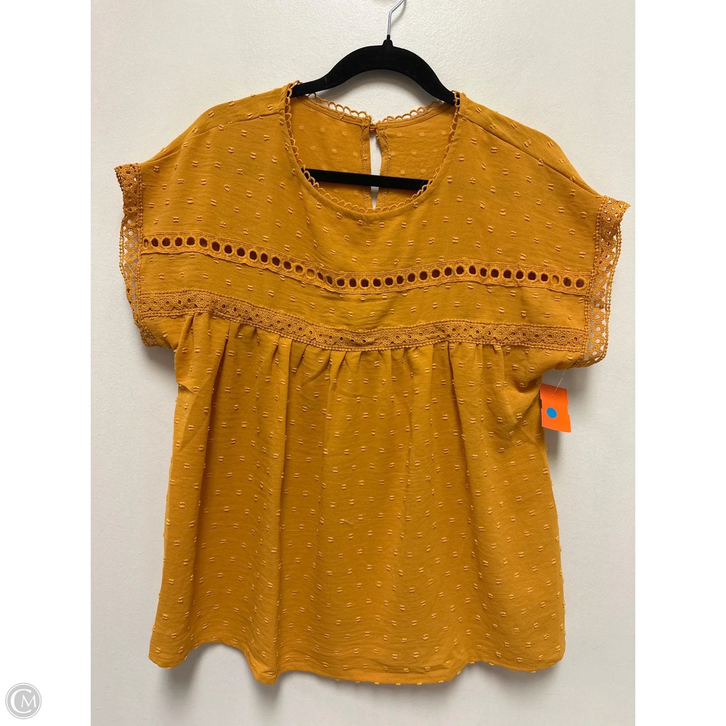 Top Short Sleeve By Emery Rose In Yellow, Size: M