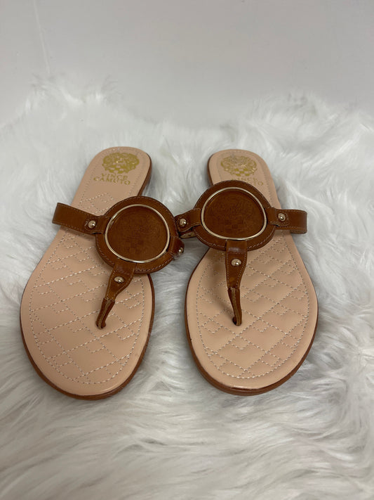 Cream Sandals Flats Vince Camuto, Size 8.5