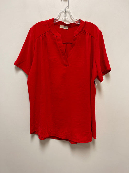 Red Top Short Sleeve Entro, Size Xl