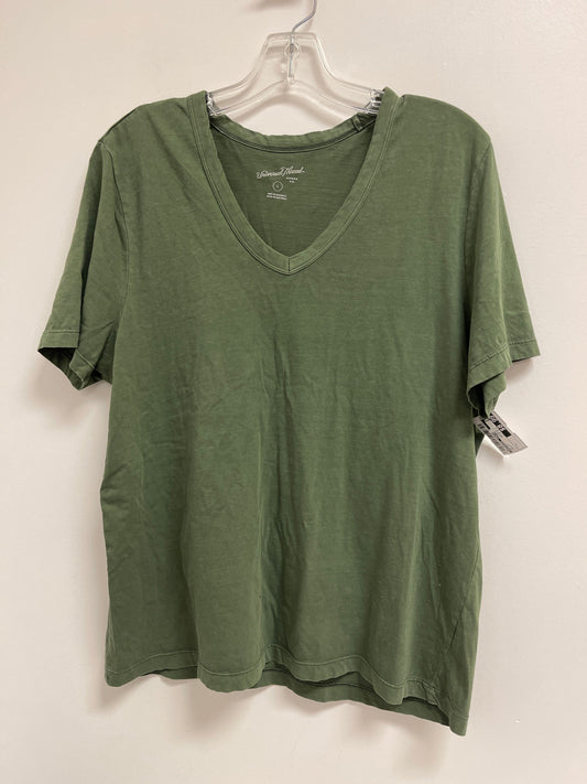 Top Short Sleeve By Universal Thread In Green, Size: L