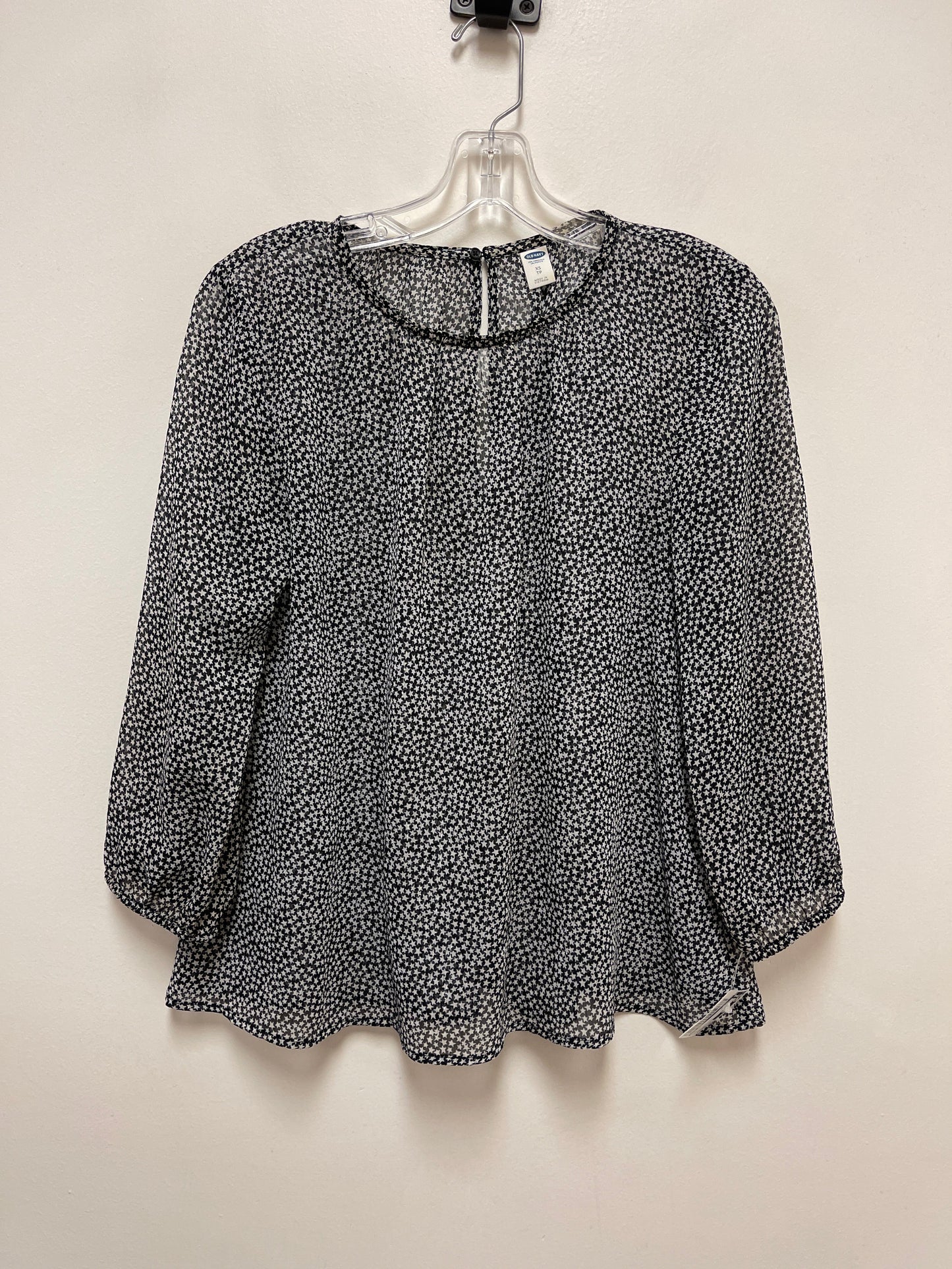 Top Long Sleeve By Old Navy In Black, Size: Xs