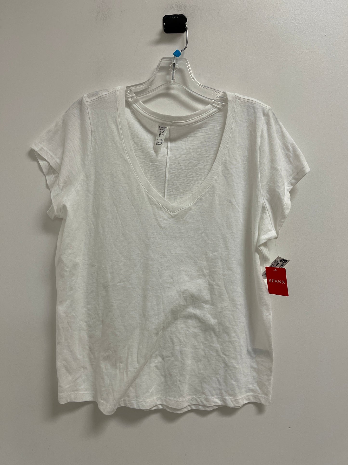 Top Short Sleeve By Spanx In White, Size: Xl