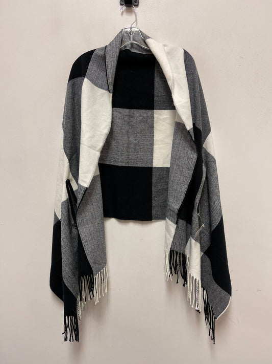 Shawl By J. Crew In Black & White, Size: Osfm