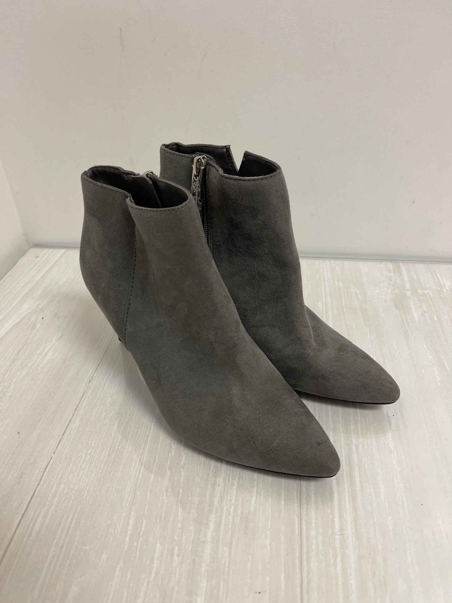 Boots Ankle Heels By Nine West In Grey, Size: 6