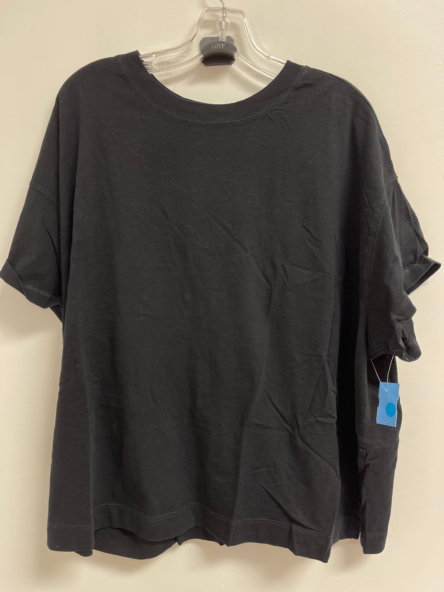 Top Short Sleeve By Old Navy In Black, Size: 3x