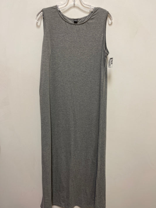 Dress Casual Maxi By Shein In Grey, Size: L