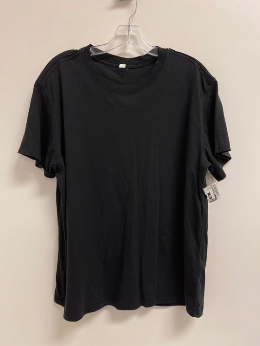 Top Short Sleeve By Clothes Mentor In Black, Size: M