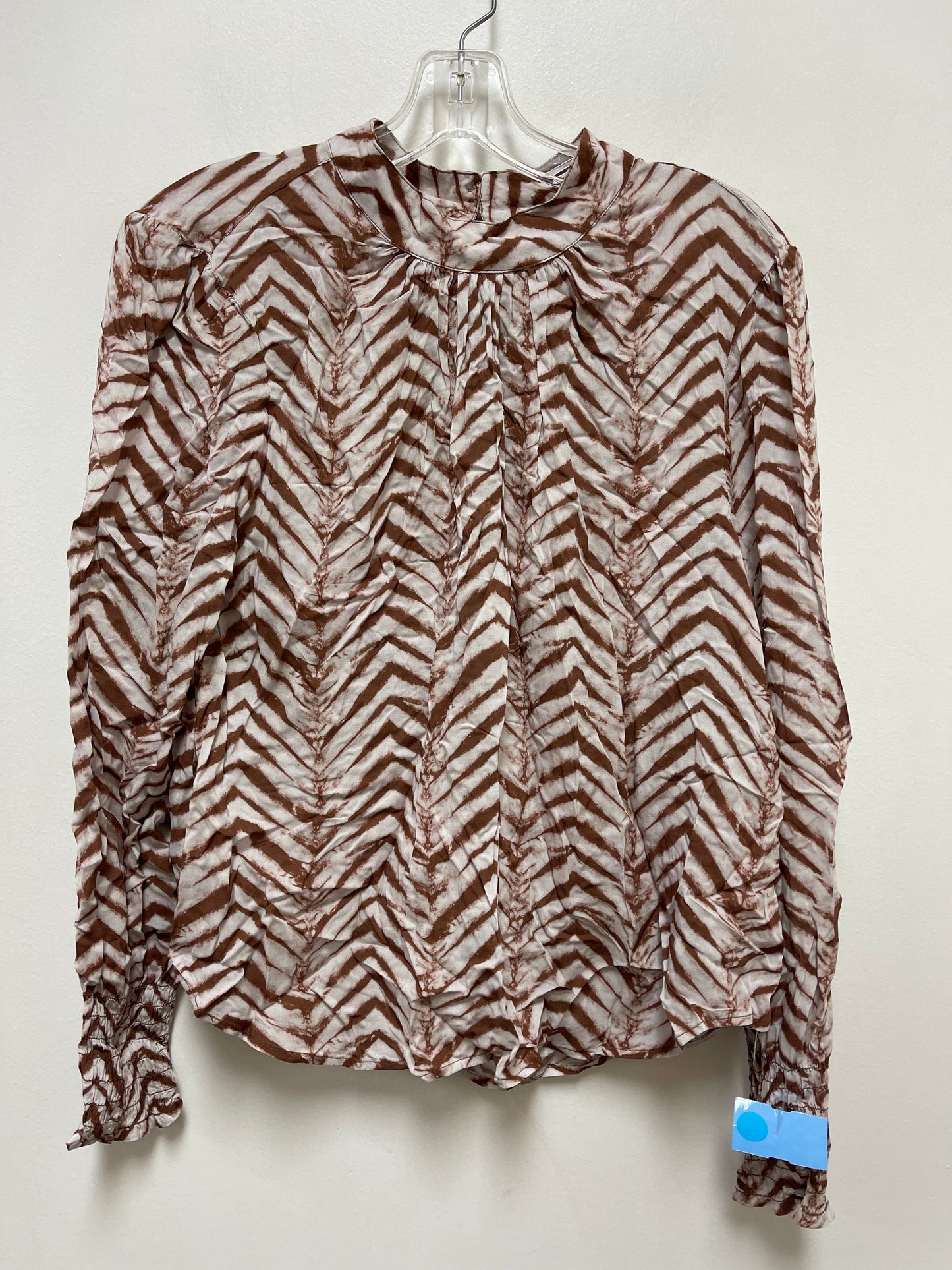 Top Long Sleeve By Clothes Mentor In Brown, Size: M