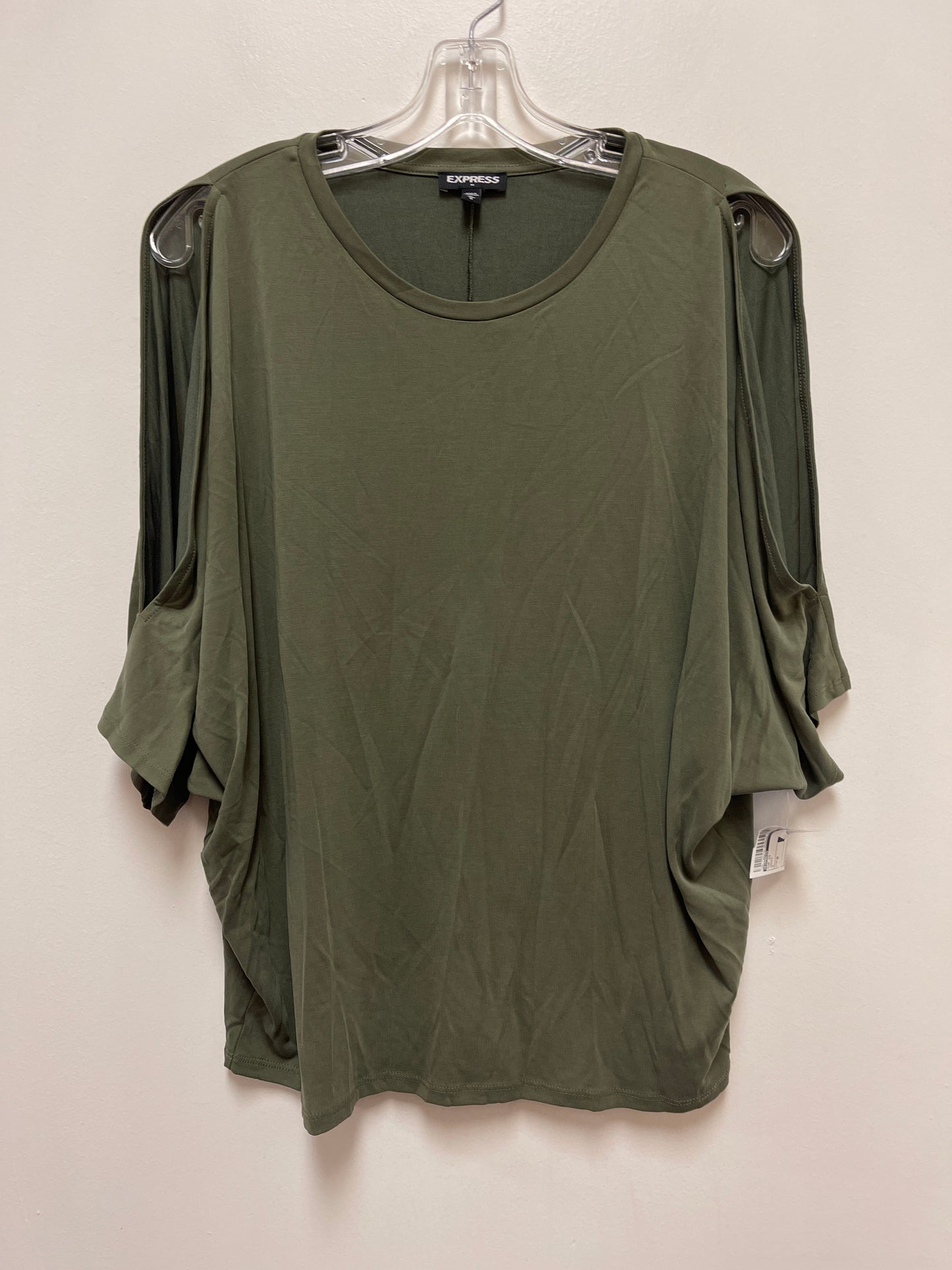 Top Short Sleeve By Express In Green, Size: M