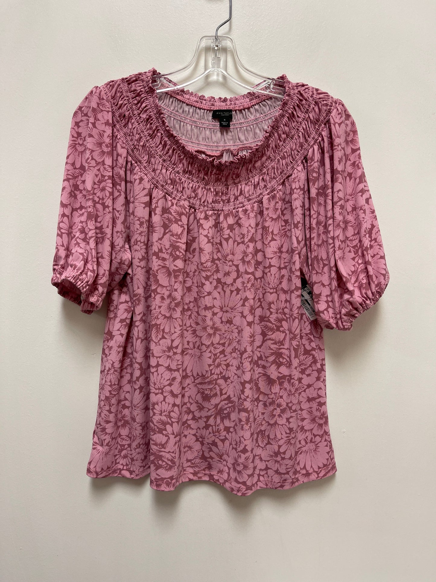 Top Short Sleeve By Ann Taylor In Pink, Size: M