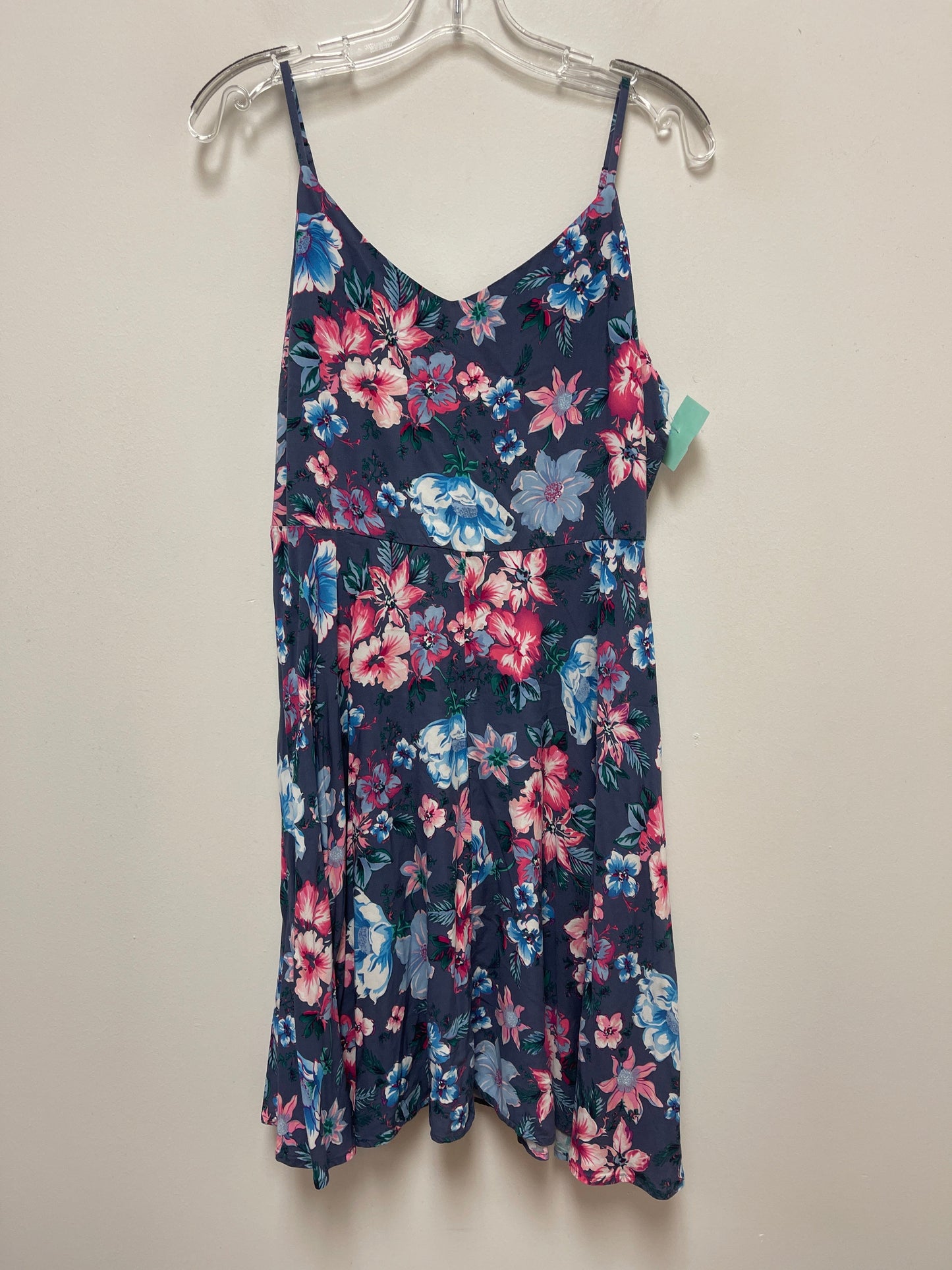 Dress Casual Short By Gap  Size: L
