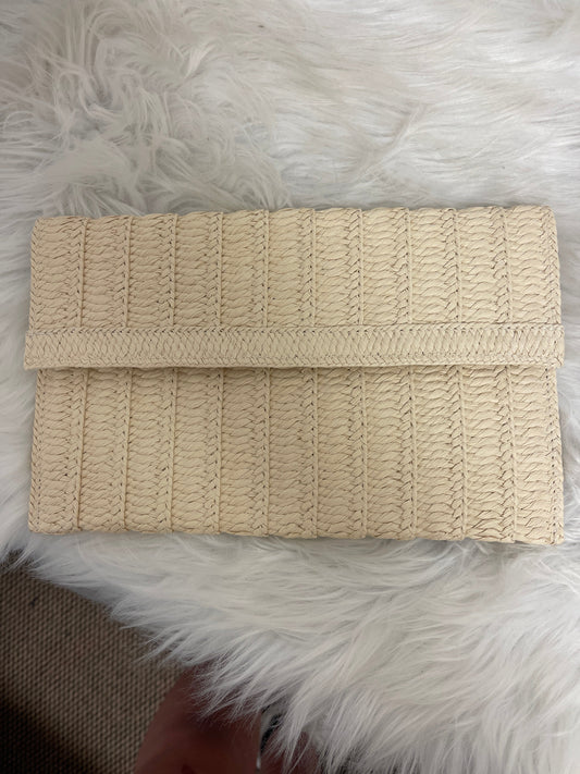 Clutch By Clothes Mentor, Size: Medium