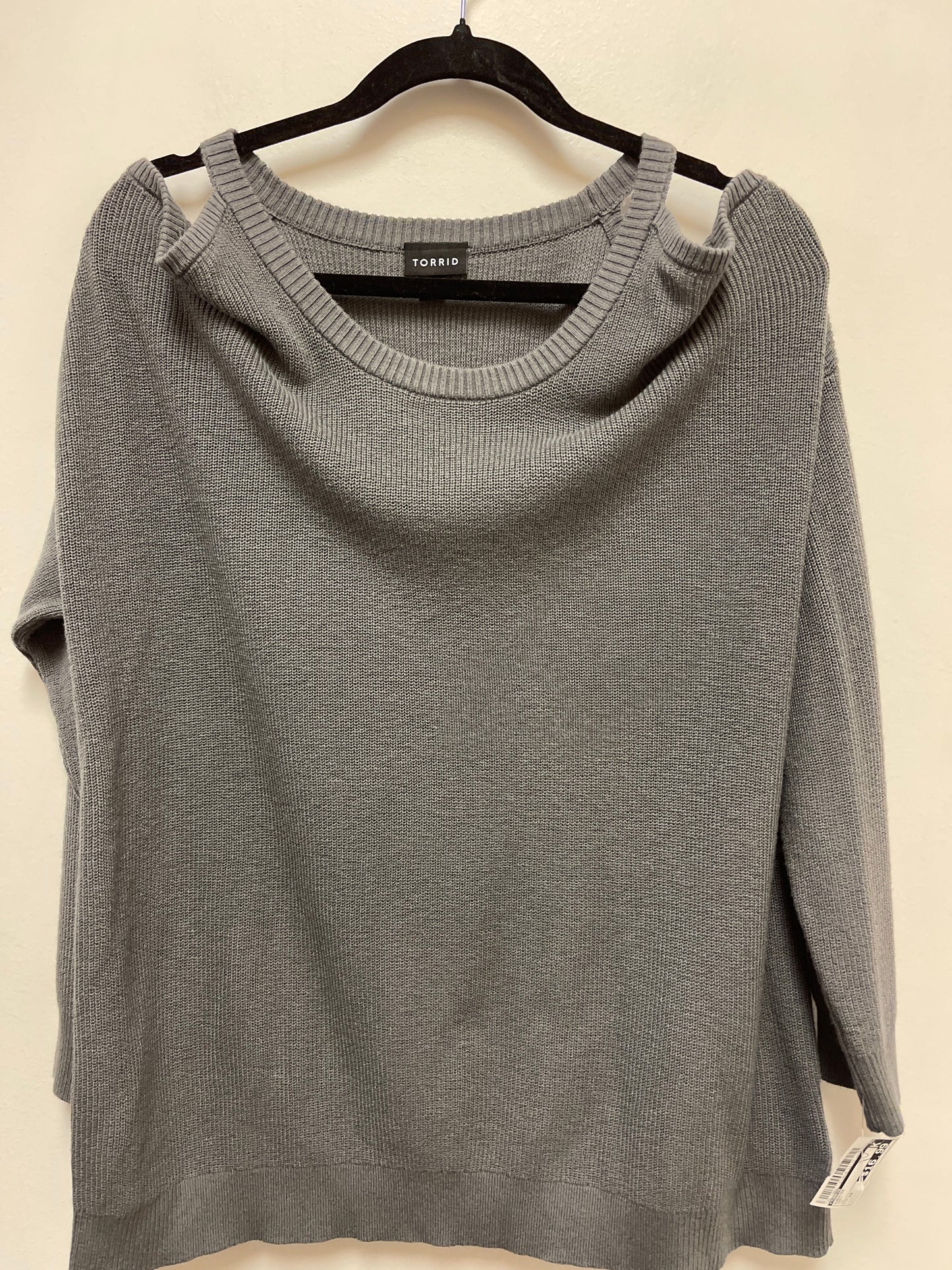 Sweater By Torrid In Grey, Size: 1x