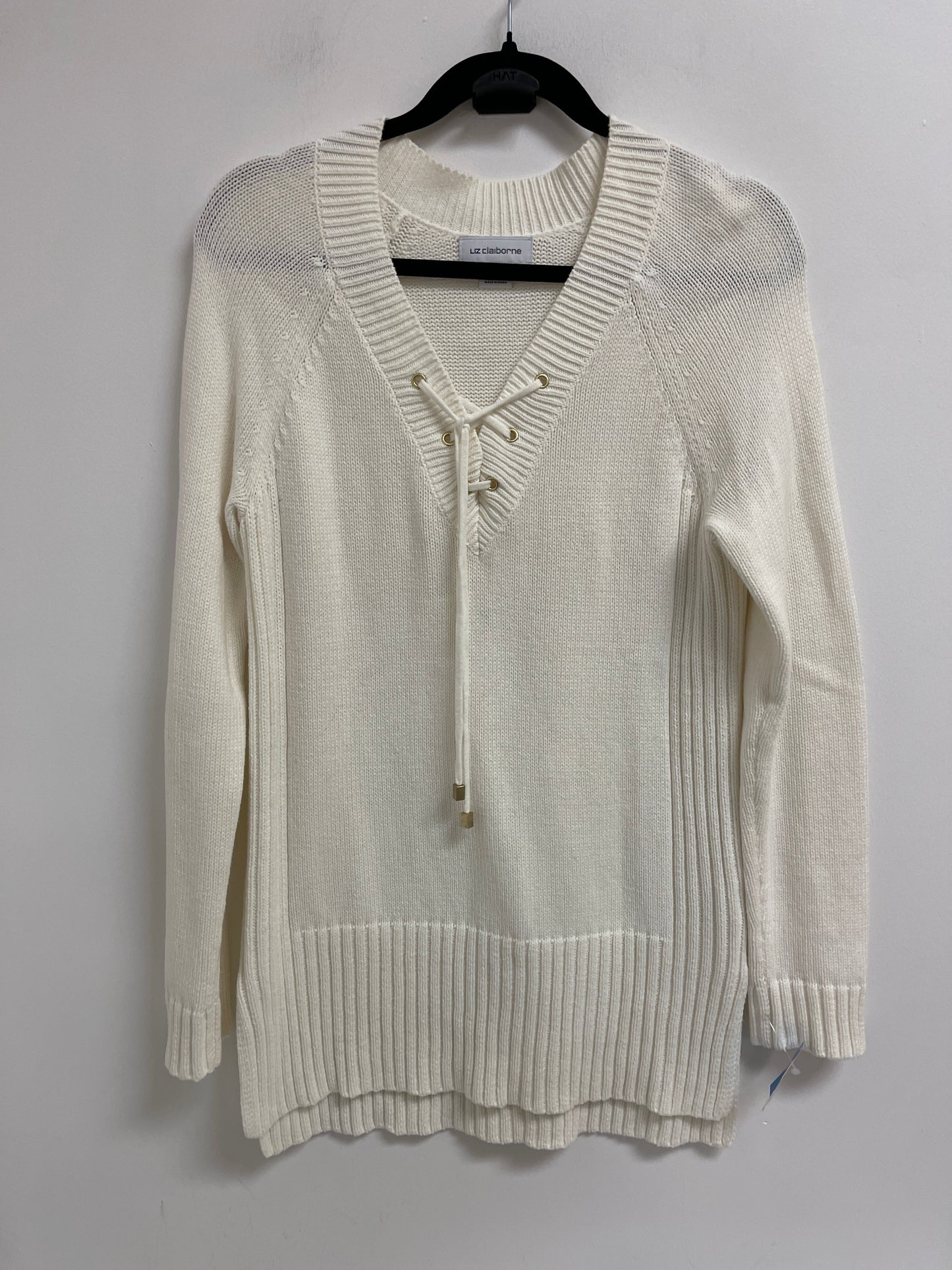 Sweater By Liz Claiborne In Cream, Size: S