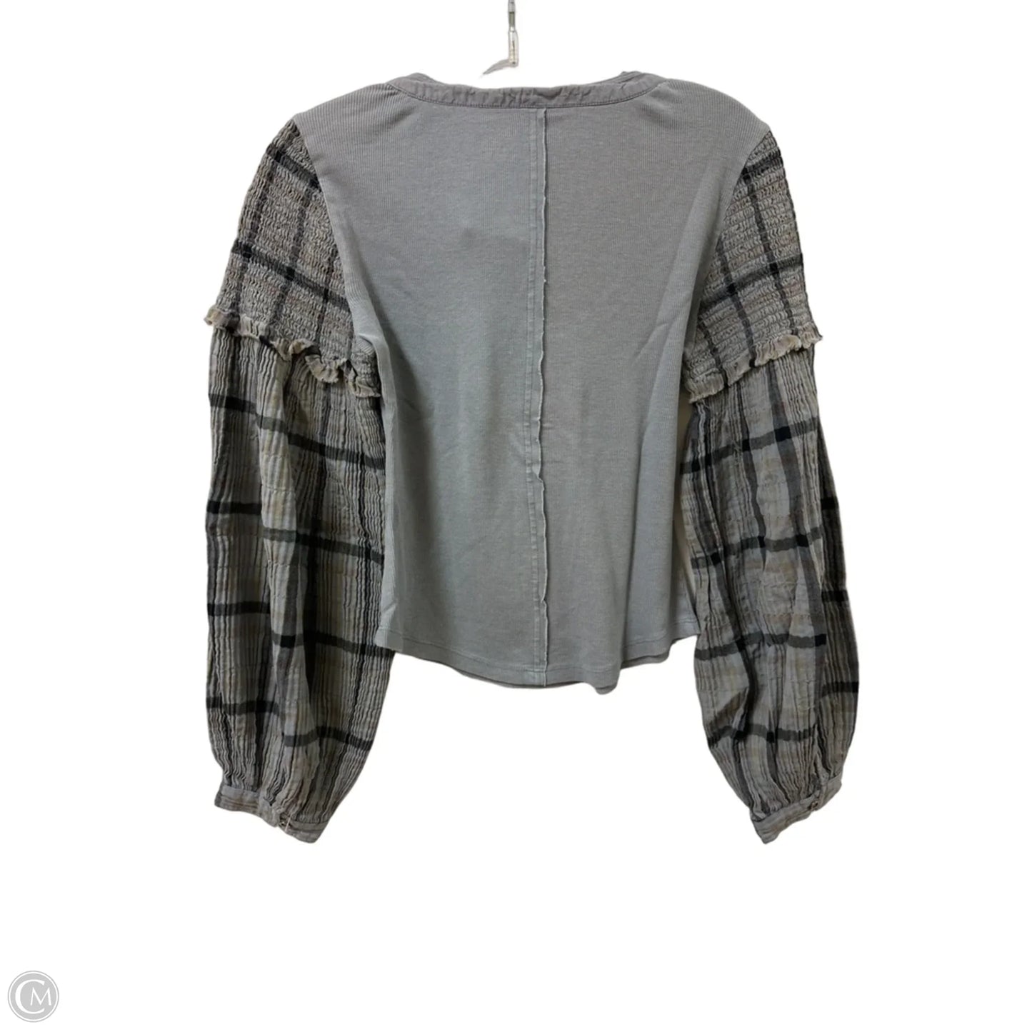 Top Long Sleeve By Pilcro In Grey, Size: M
