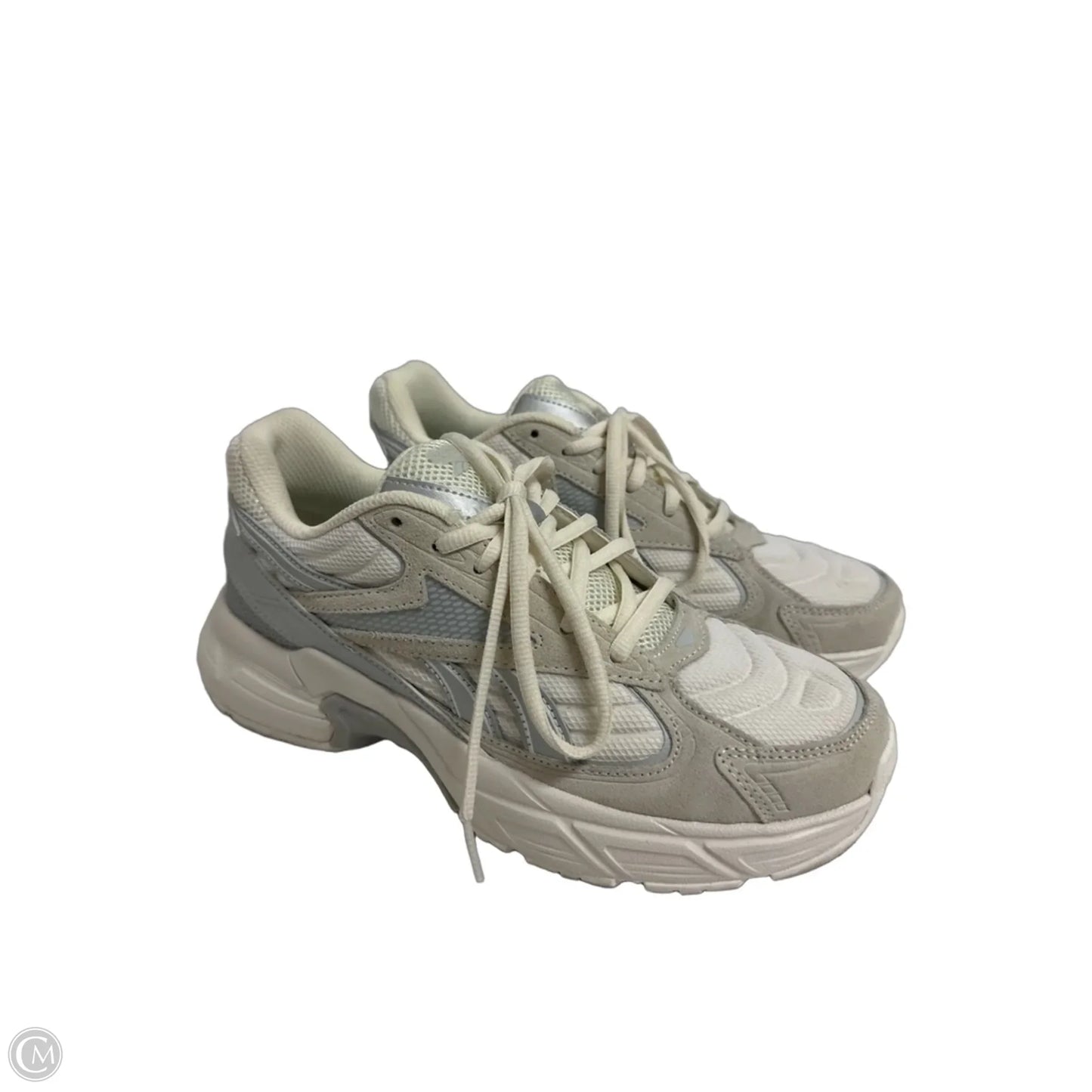 Shoes Athletic By Reebok In White, Size: 9